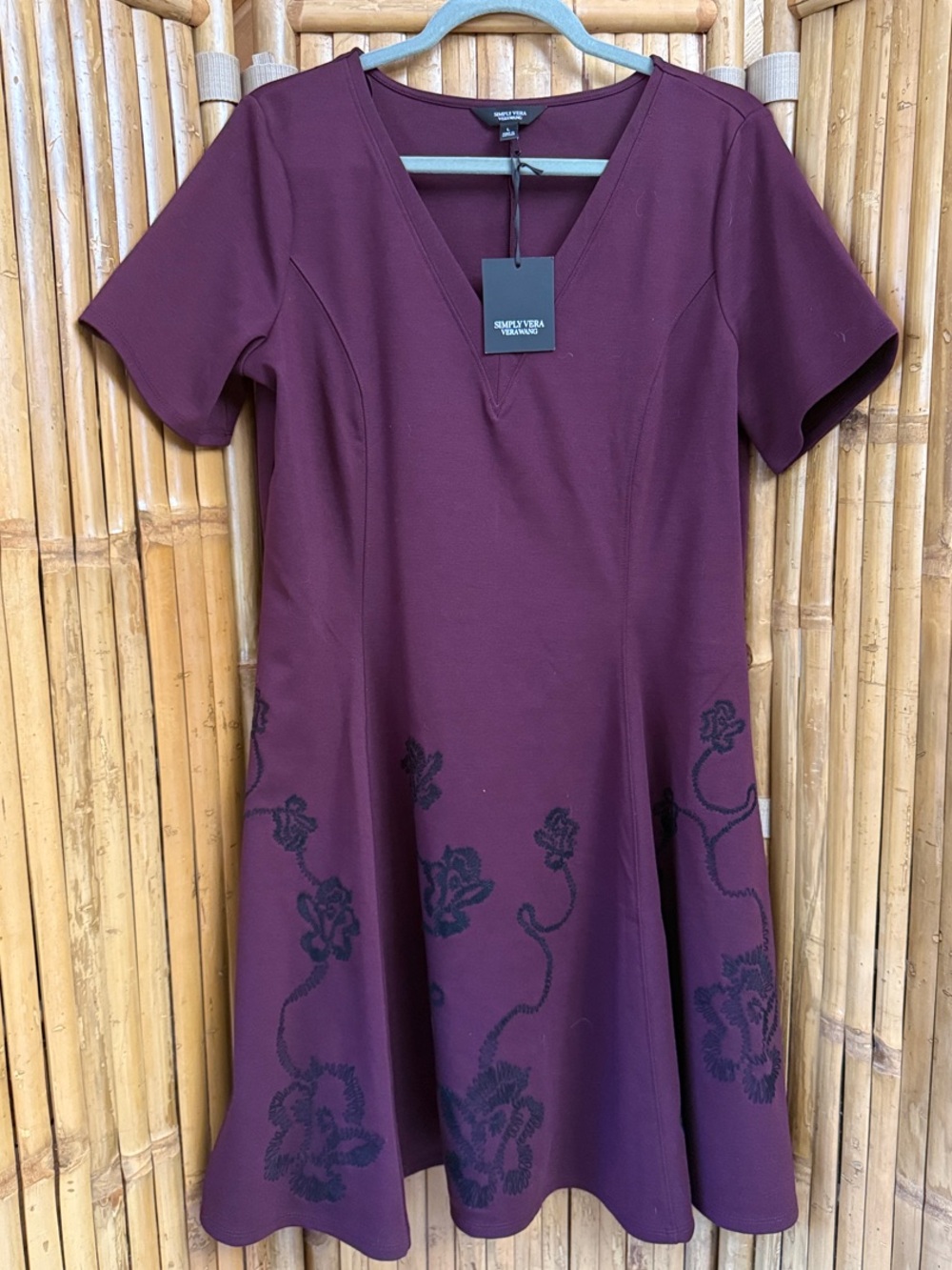 Simply Vera Vera Wang Plum Midi Dress with Black Floral Accent  NWT